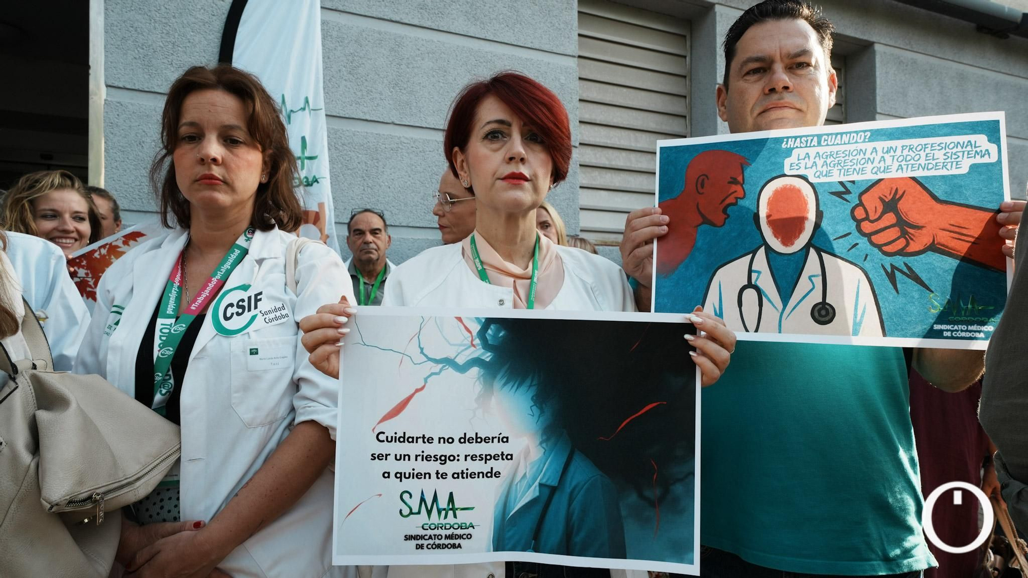 Concentración Sindicato Médico frente al Centro de Salud Levante Norte por las últimas agresiones.