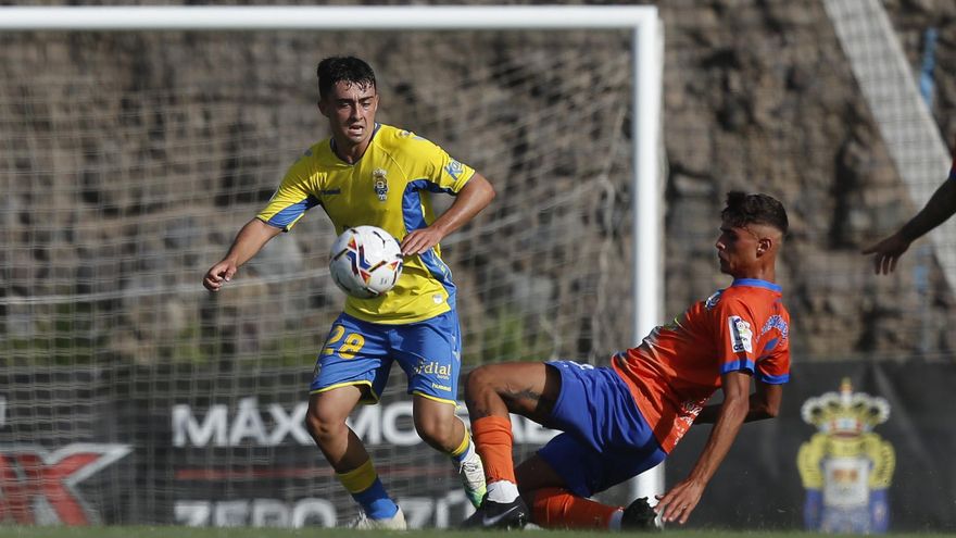 La UD Las Palmas se apunta el primer duelo de pretemporada (3-1)