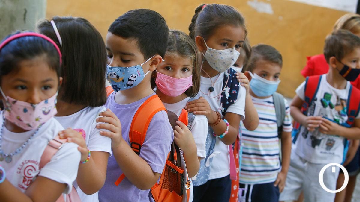 Primer día de colegio en el colegio Cronista Rey Díaz