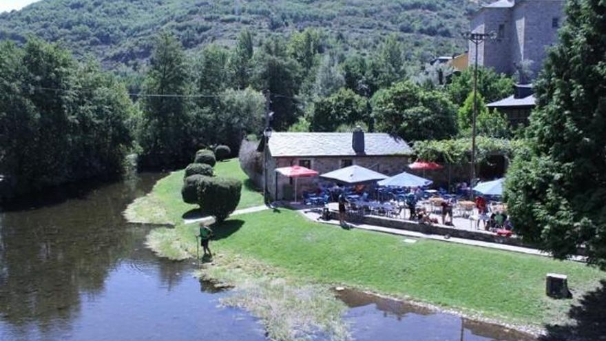 Mesón Puente Romano. Foto: infobierzo.com