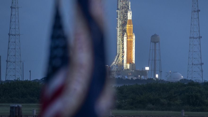La NASA reemplaza sellos en el cohete de Artemis I y hará una prueba de tanques