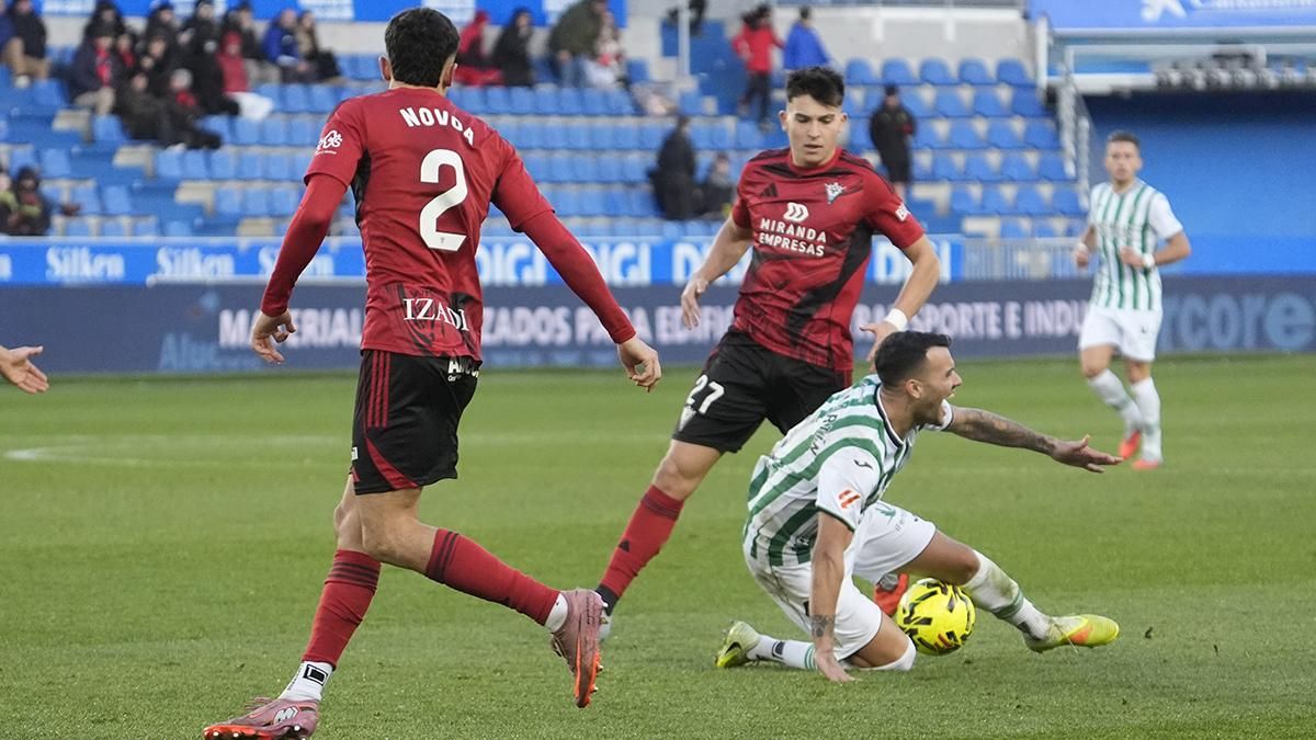 Las imágenes del CD Mirandés - Córdoba CF