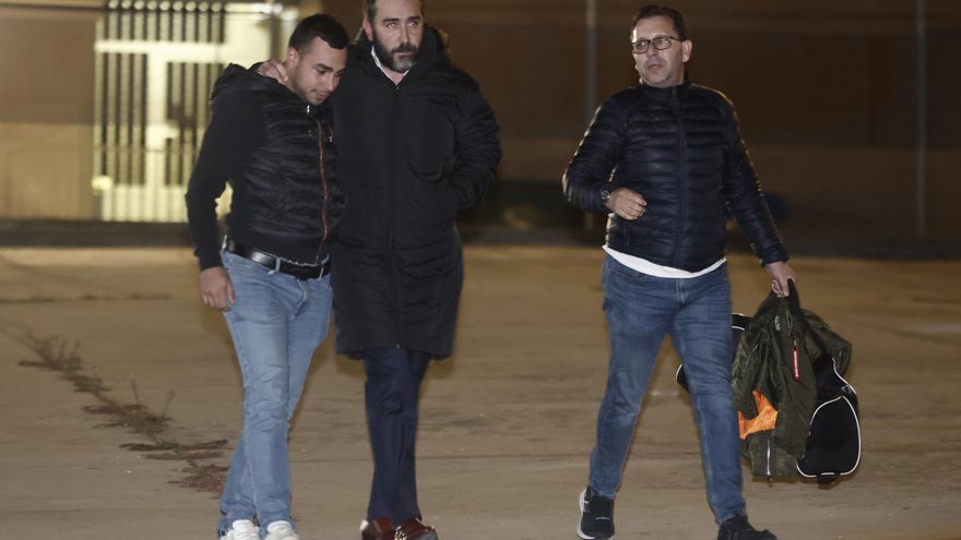 El ministro de Política Territorial, Ángel Víctor Torres, este viernes en el Palacio de La Moncloa. EFE/ JJ Guillén