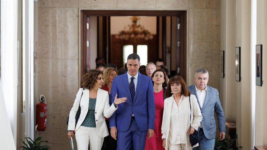 EuropaPress 5237635 i d vicesecretaria general psoe ministra hacienda maria jesus montero