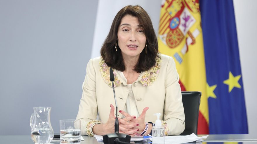 La ministra de Justicia, Pilar Llop, en una rueda de prensa posterior al Consejo de Ministros, en La Moncloa, a 19 de octubre de 2021, en Madrid, (España).