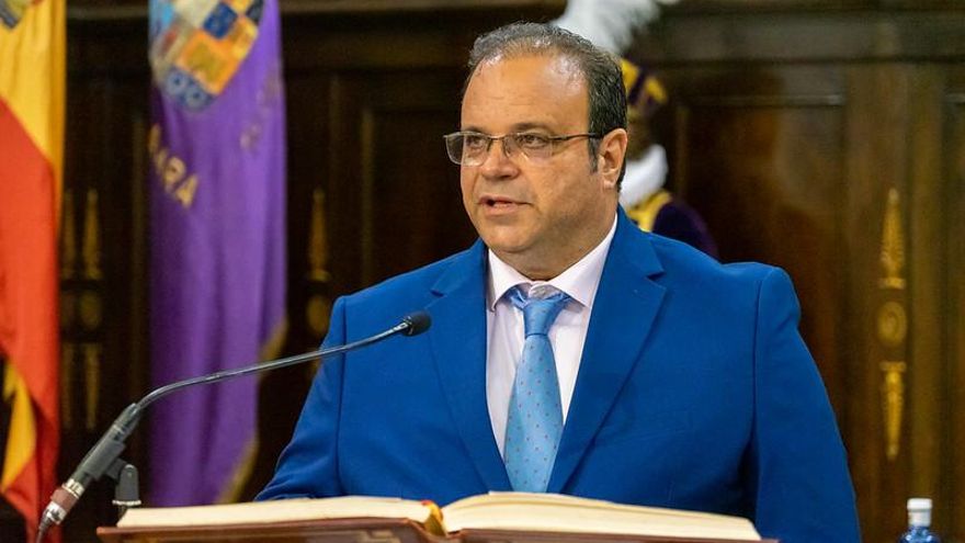 El diputado que provocó un cisma en Vox Guadalajara se estrena tildando de "perniciosa" la Agenda 2030