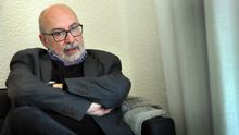El conseller de Transparencia, Manuel Alcaraz, en su despacho