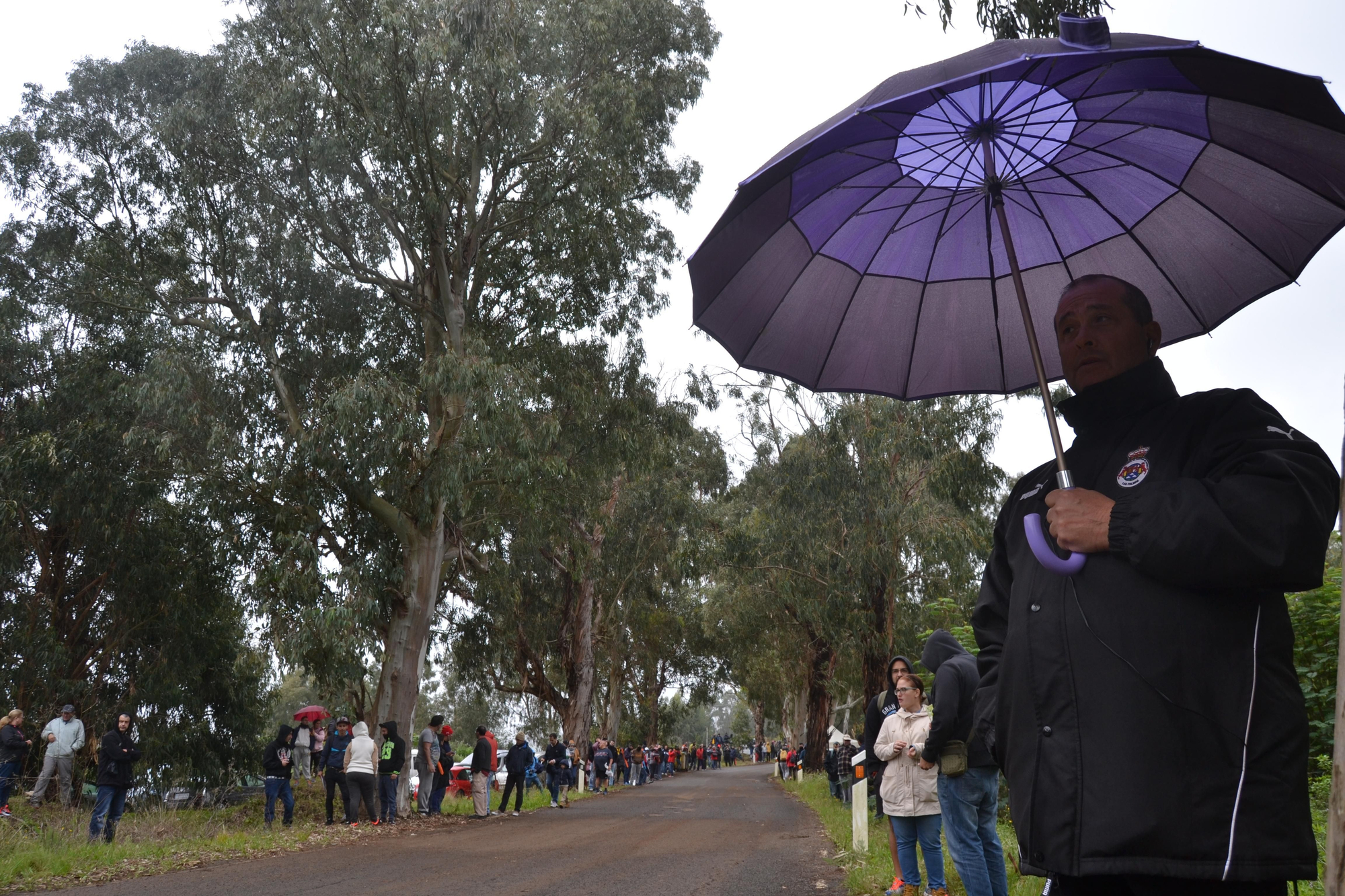La salida del Rally Islas Canarias en el primer tramo del viernes 11, de Moya a Fontanales. (Iván Alejandro).