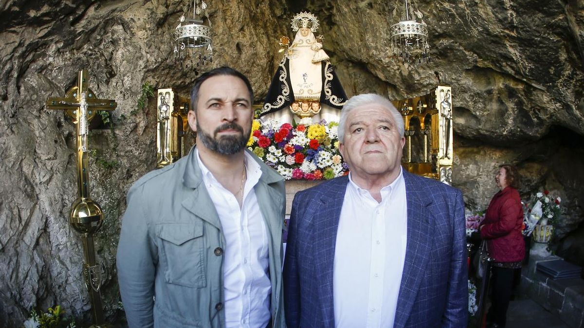 Abascal no acudirá a la procesión del Cristo de Mena a pesar de que iba de "manera particular" y no por acto de campaña
