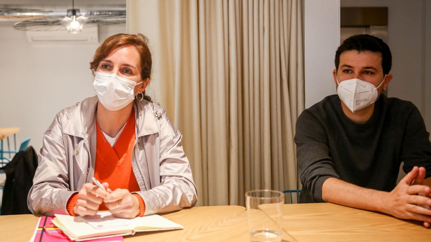 La diputada de Más Madrid, Mónica García, y el diputado de la formación, Pablo Gómez Perpinyà