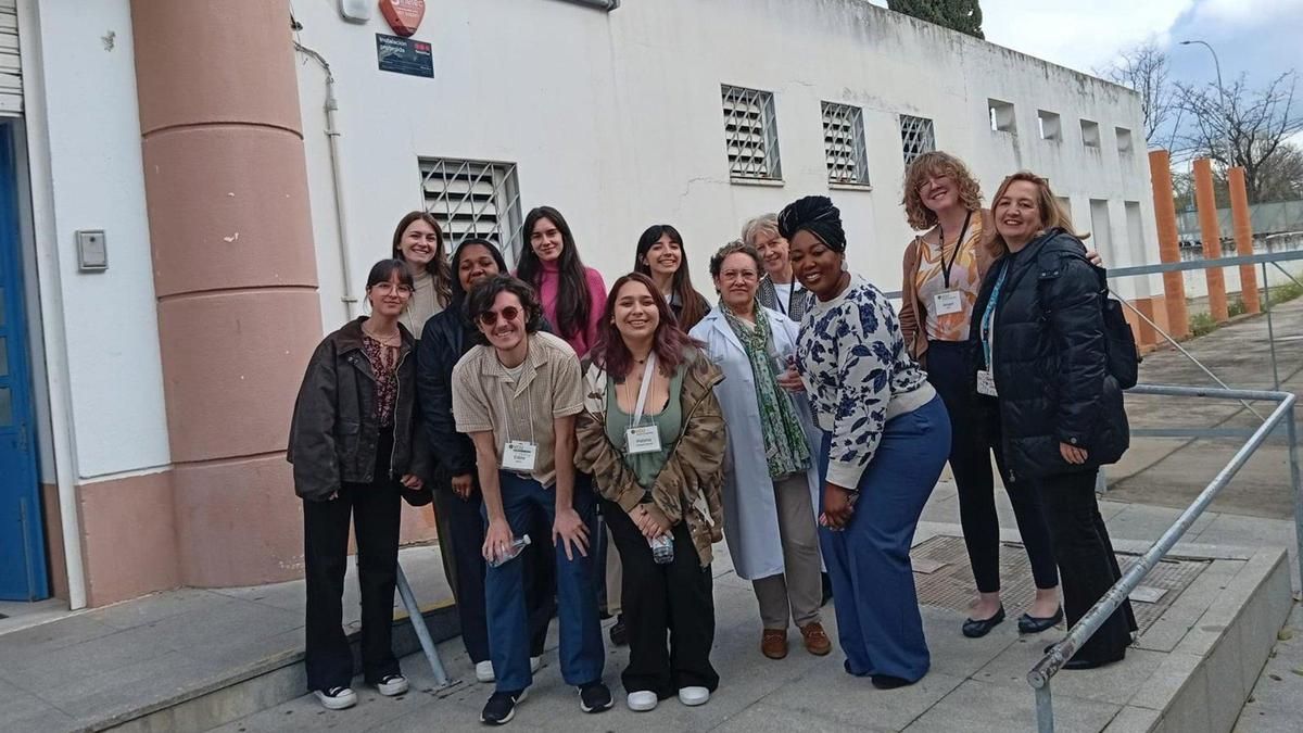 Alumnado de la Commonwealth University de Virginia conoce cómo es la coordinación sociosanitaria en Córdoba