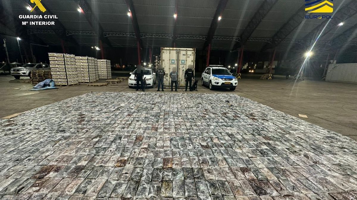 La Guardia Civil interviene 21 toneladas de cocaína en una operación internacional contra el narcotráfico