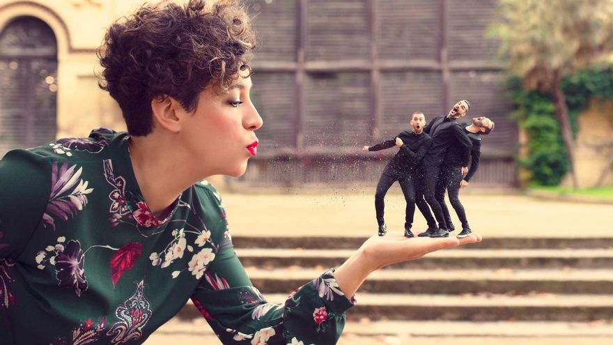 Èlia Casanova treballa amb l'Ensemble La Tendresa.