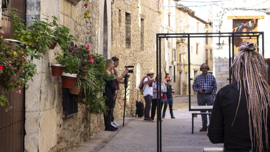 Las mujeres artistas rurales se reivindican en Teruel con un festival “multidisciplinar e intergeneracional”