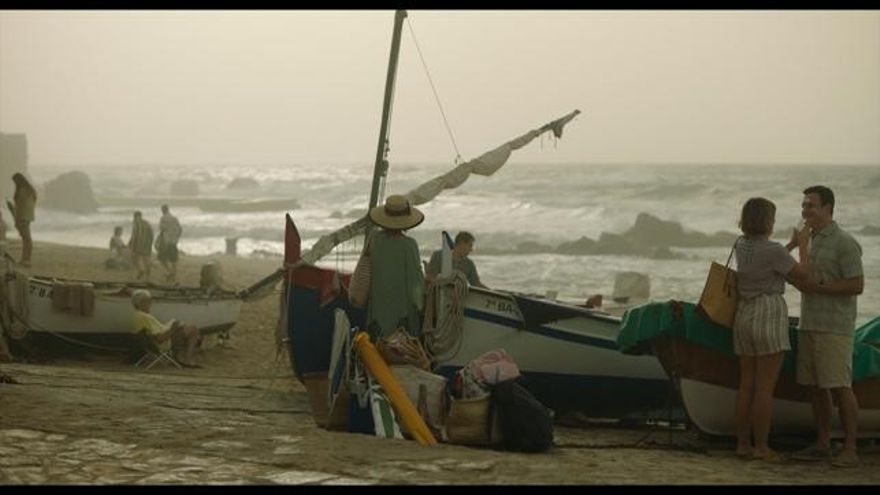 'Casa en flames', la ácida comedia que llena las salas con su retrato de una familia catalana en la Costa Brava