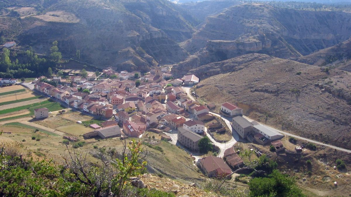 Villar del Cobo, Teruel.