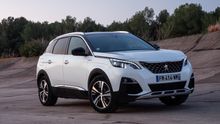 El Peugeot 3008 Hybrid ofrece 300 CV de potencia combinada y una autonomía eléctrica de 59 kilómetros.