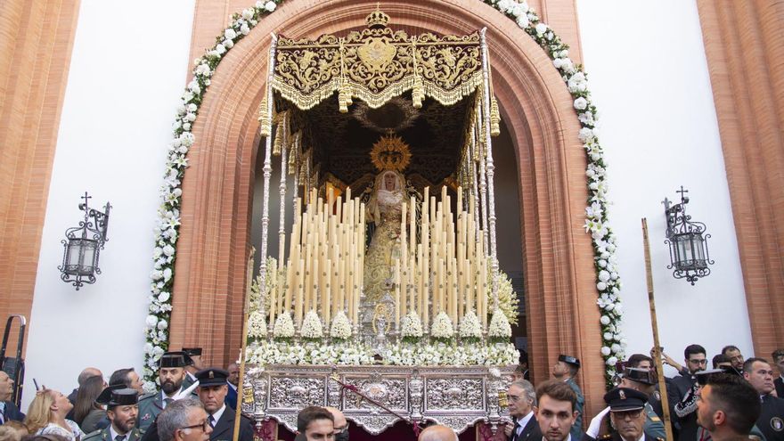 El himno de Andalucía en la Semana Santa de Sevilla: el homenaje de un barrio a todo el pueblo andaluz