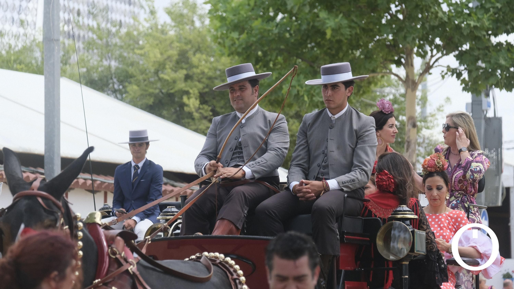 Ambiente de viernes en la Feria de Córdoba.