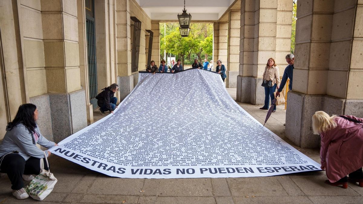 CCOO denuncia retrasos de seis meses en el programa de detección de cáncer de mama en el hospital de Valme en Sevilla