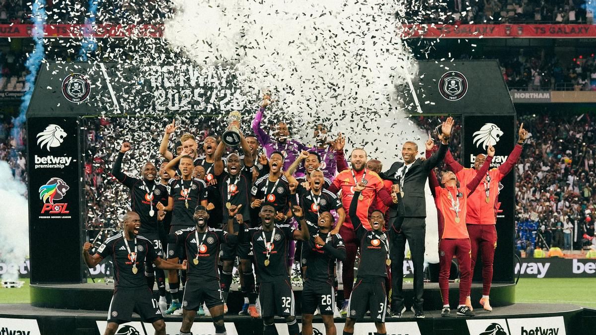 El Orlando Pirates celebra su título de liga