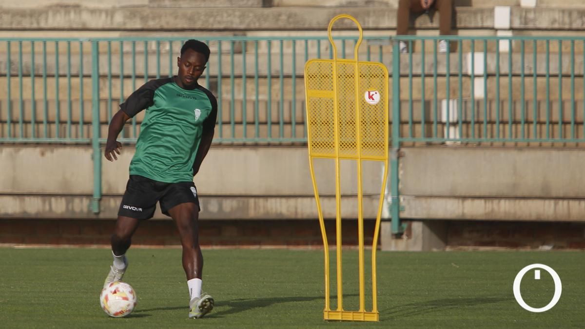 Primer entrenamiento del Córdoba CF tras las vacaciones