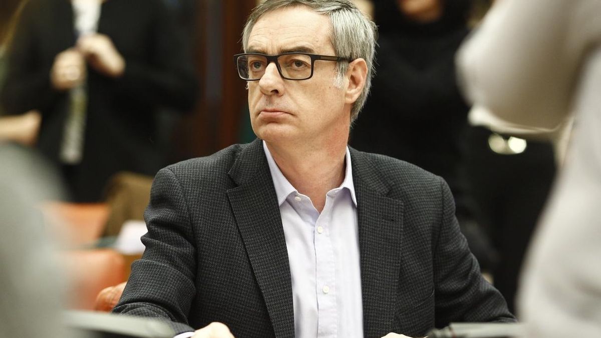 Ciudadanos dice que la dimisión de Moix "llega mal y tarde" y vuelve a pedir que Catalá y Maza dejen el cargo