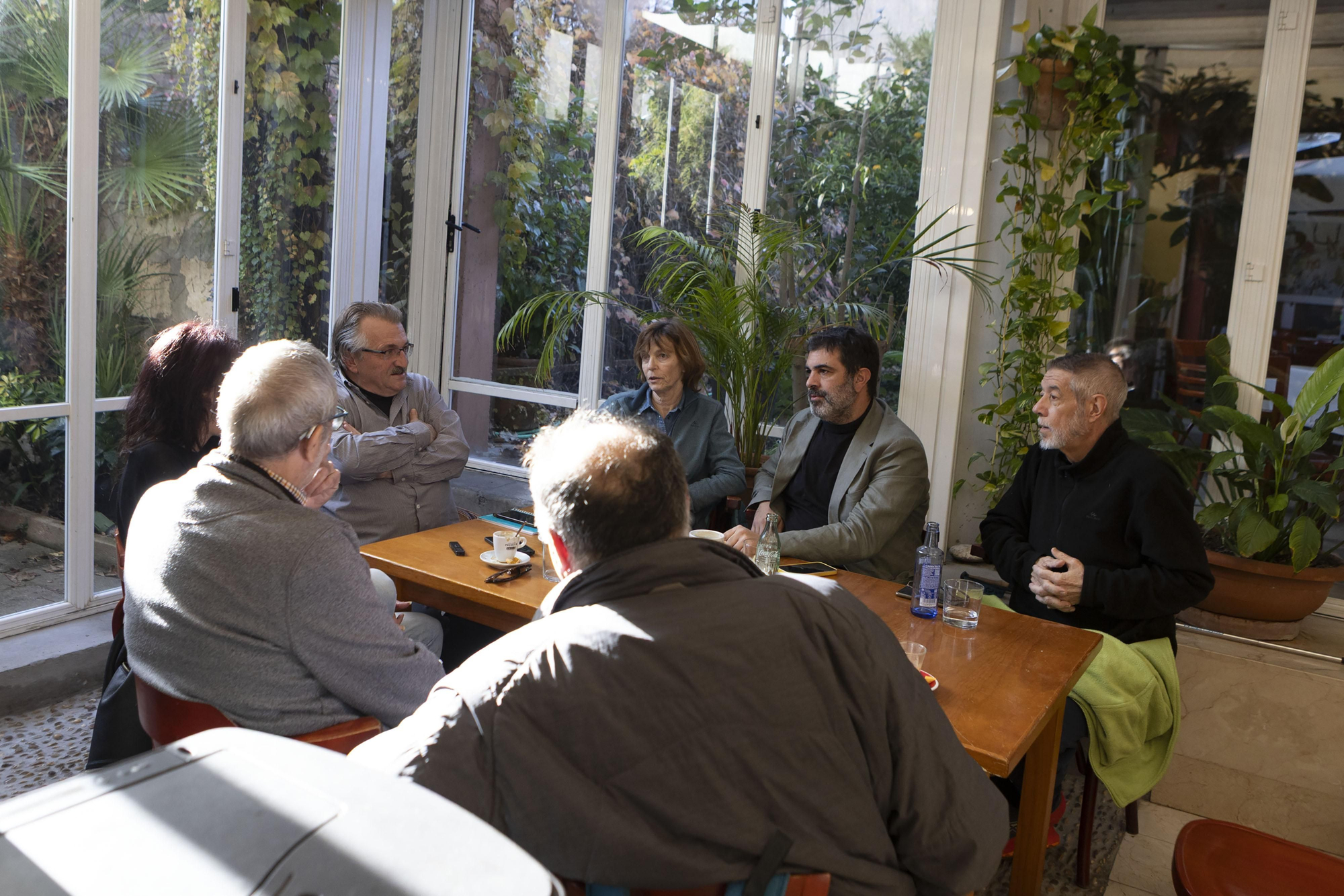 Parte de los vecinos congregados