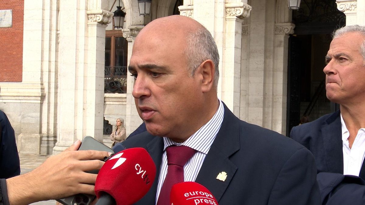 El subdelegado del Gobierno en Valladolid dice que Izquierdo "para nada tiene el perfil de acosador"