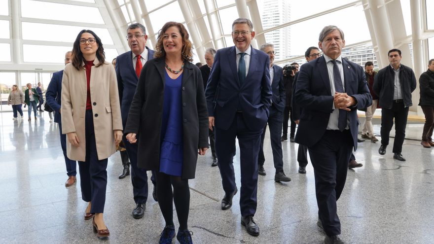 Los Ejecutivos valenciano y balear reivindican los gobiernos de coalición frente al centralismo y los gobiernos monocolor
