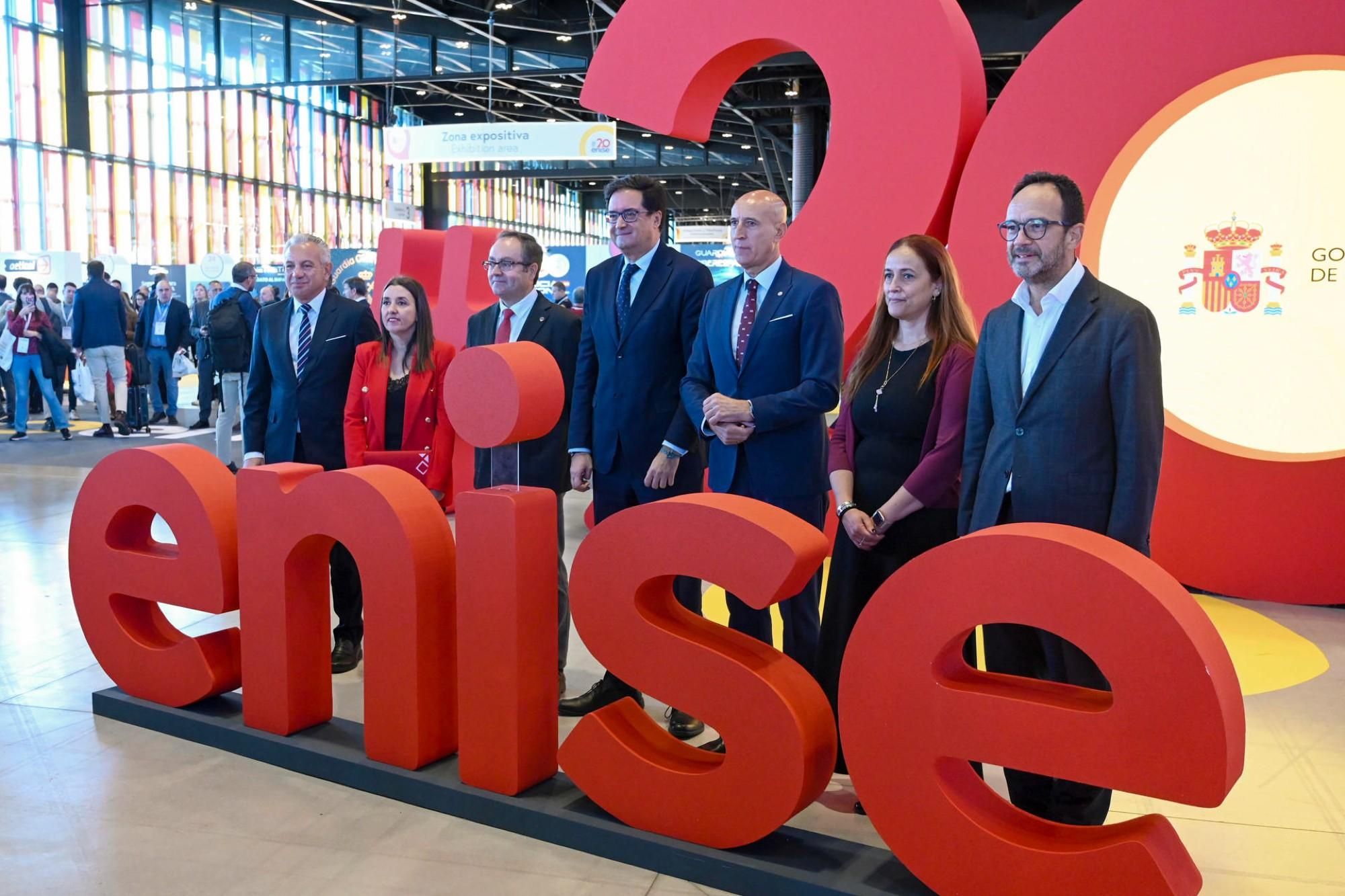 Las autoridades en la inauguración del Encuentro Internacional de Seguridad de la Información (Enise) 2026.