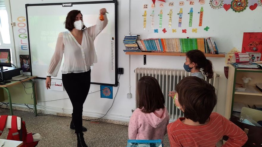 Lola Rubio, maestra de 23 años murciana que quiere trabajar en la escuela rural