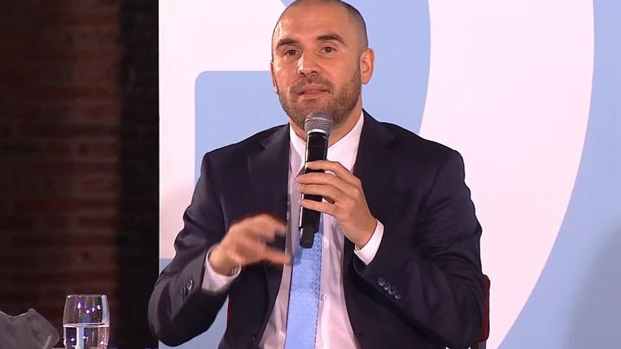 En tono de campaña, Guzmán afirmó que Macri hipotecó el futuro del país al tomar el crédito récord del FMI