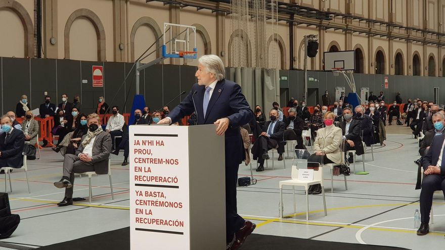 Sánchez Llibre interviene ante los empresarios que han suscrito el manifiesto