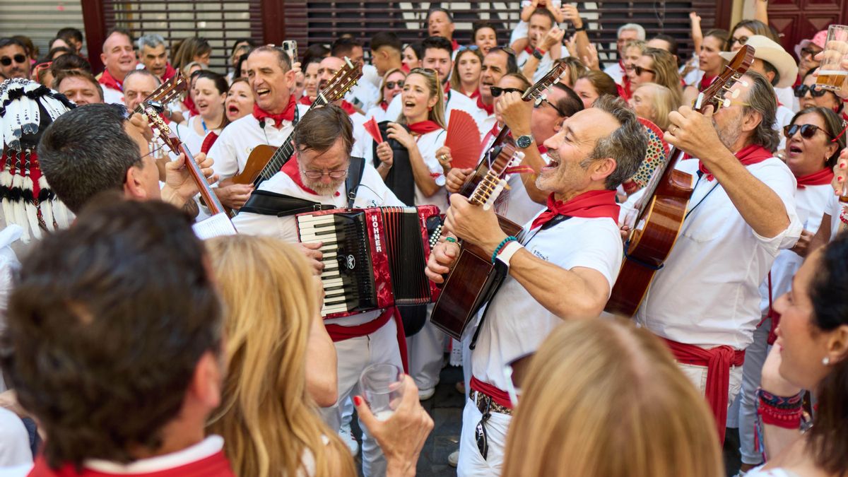 Imagen de la procesión de San Fermín.