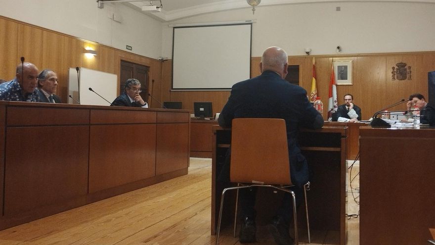 El exvicepresidente de la Diputación de Valladolid asegura que no era necesaria una nueva adjudicación para la mejora de Meseta Ski