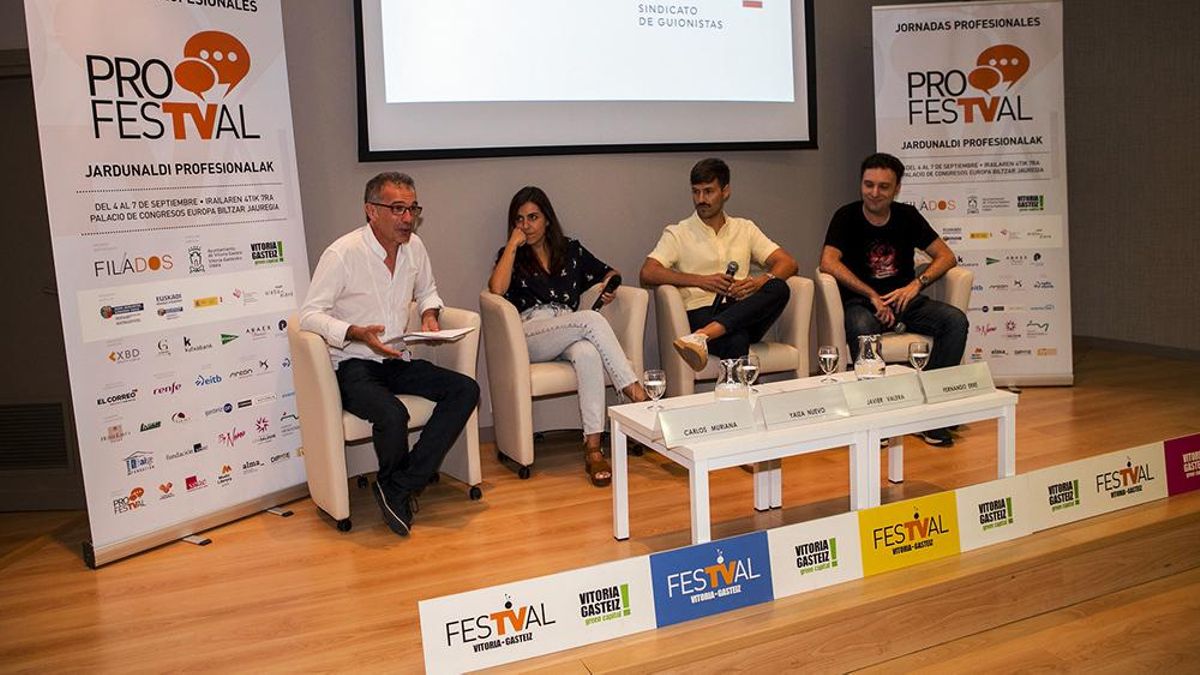 "Hipersensibilidad" y redes sociales como enemigos del guionista de humor: "Twitter nos ha estropeado chistes"