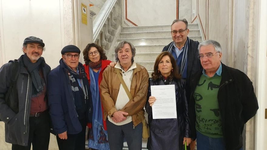 La plataforma contra las inmatriculaciones pide una reunión con Espadas por la moción aprobada en 2018