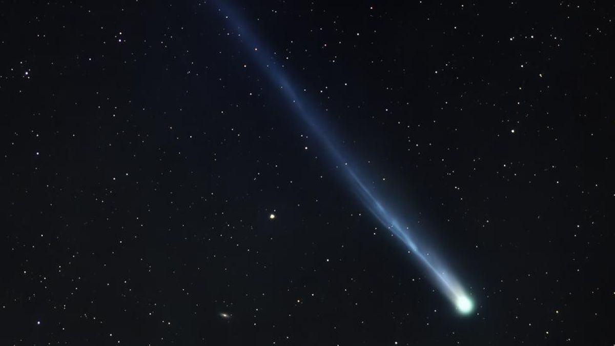 El cometa 2025 A6 Lemmon, fotografiado el 11 de octubre desde el Observatorio del Teide.