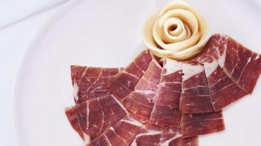 El sector andaluz del jamón ibérico se levanta contra Guijuelo por rebajar los estándares de calidad del producto