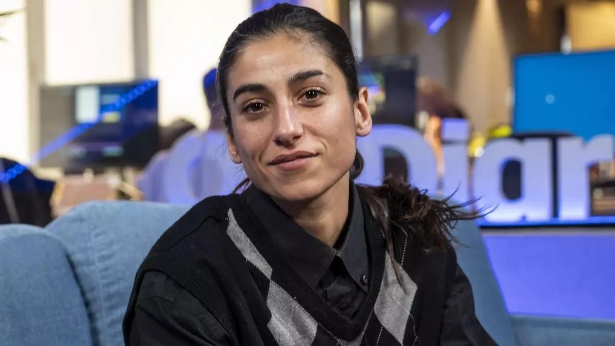 Carolina Yuste, en la redacción de elDiario.es en julio de 2025.