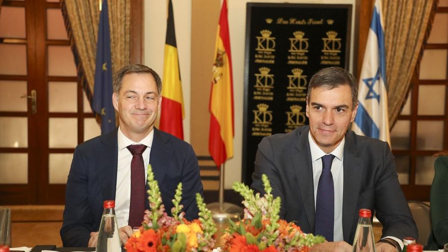 El primer ministro belga Alexander De Croo y el presidente español Pedro Sanchez en Jerusalén.