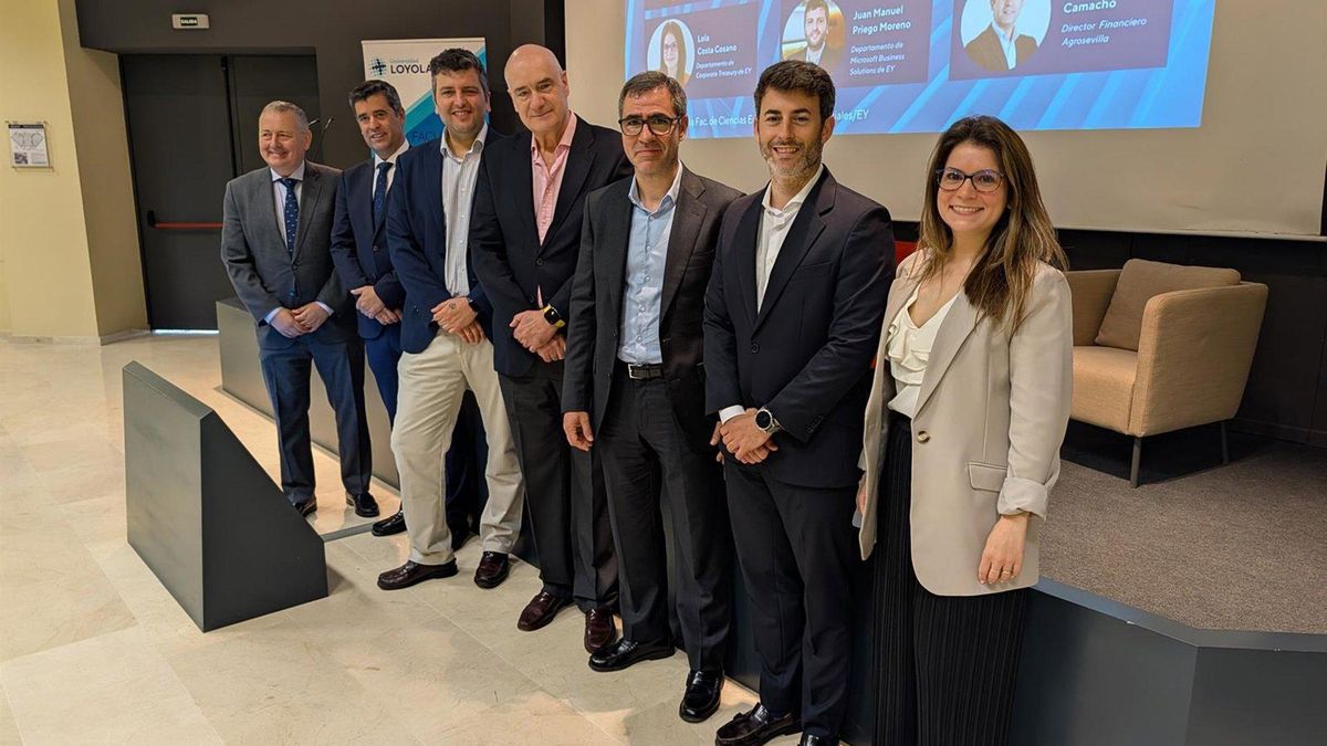 Loyola y la multinacional EY celebran en Córdoba el II Foro de actualidad económica-financiera y digital