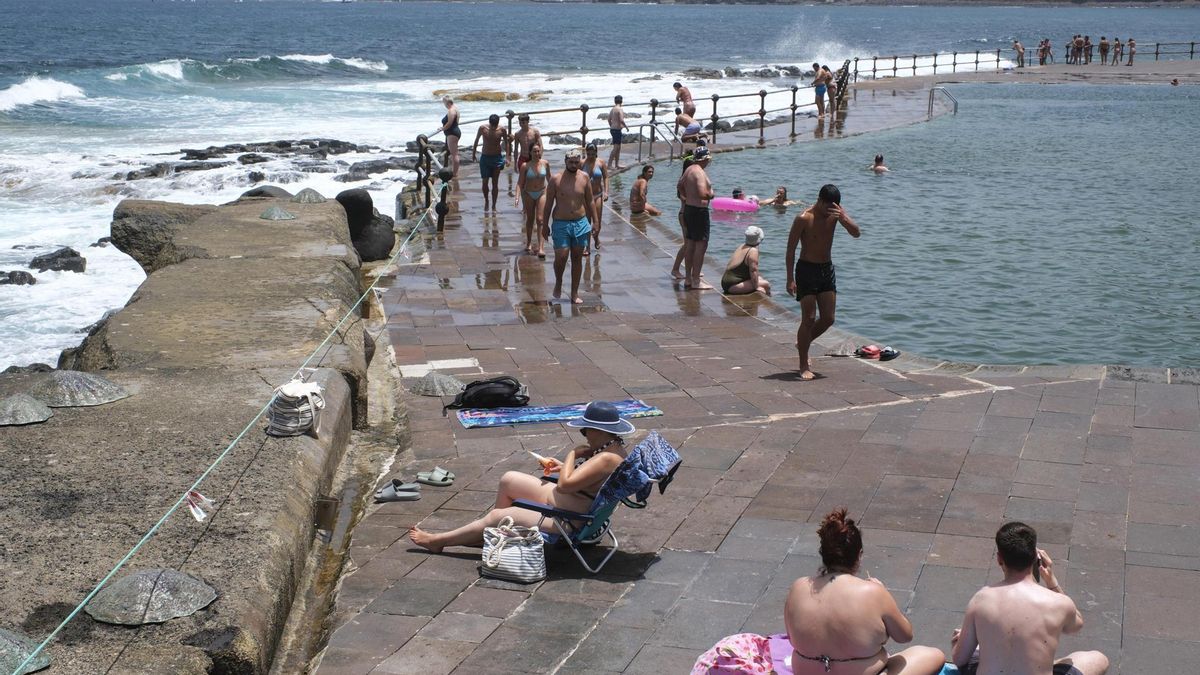 Este lunes, temperaturas máximas de 29 grados en Canarias