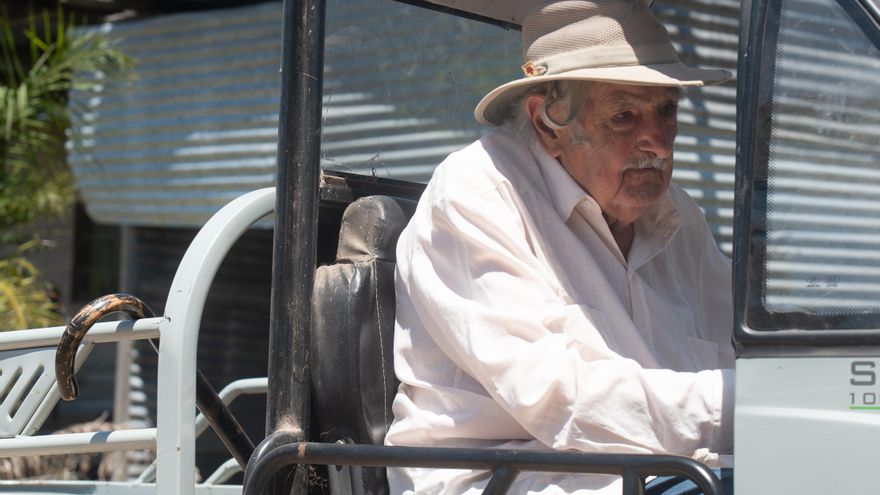 Sánchez recuerda a Pepe Mujica como un mandatario que creyó en "un mundo mejor"
