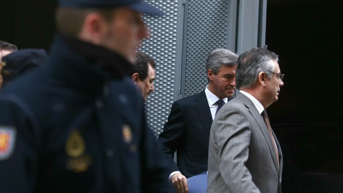 Acebes dice que se fue "tranquilo" de la entidad porque Deloitte nunca planteó reticencias