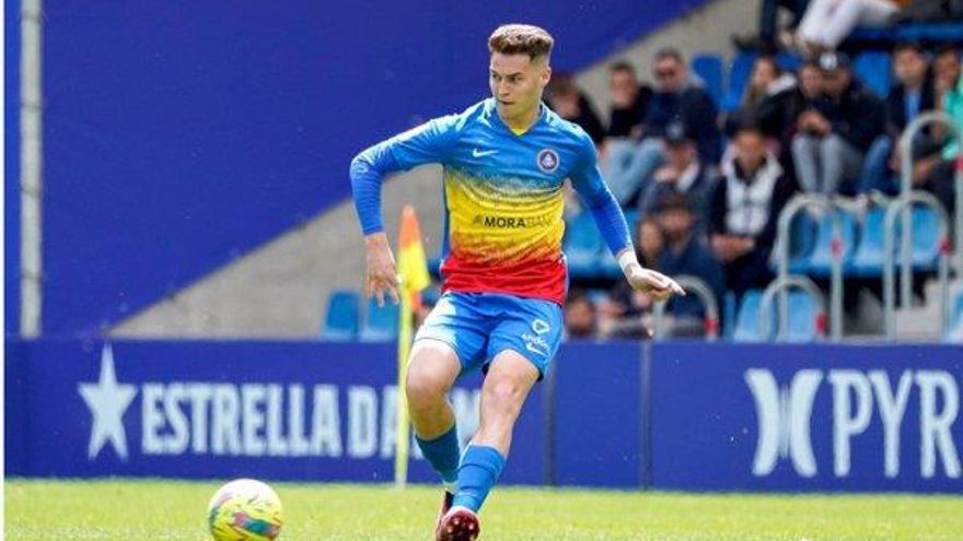 El central Mika Mármol ya es de la UD Las Palmas