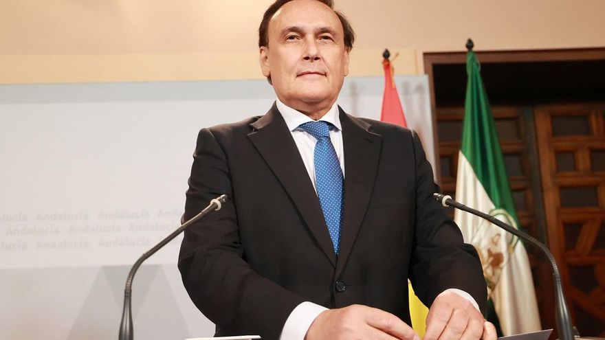 La Junta de Andalucía impulsa dos nuevas universidades privadas con el informe en contra de los rectores de las públicas