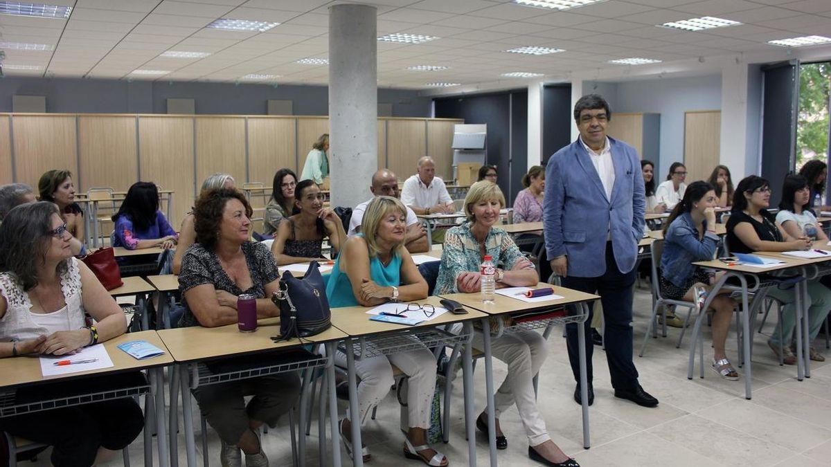 La Sociedad Española de Nutrición alerta de que el 21% de los españoles son obesos y el 40% tienen sobrepeso