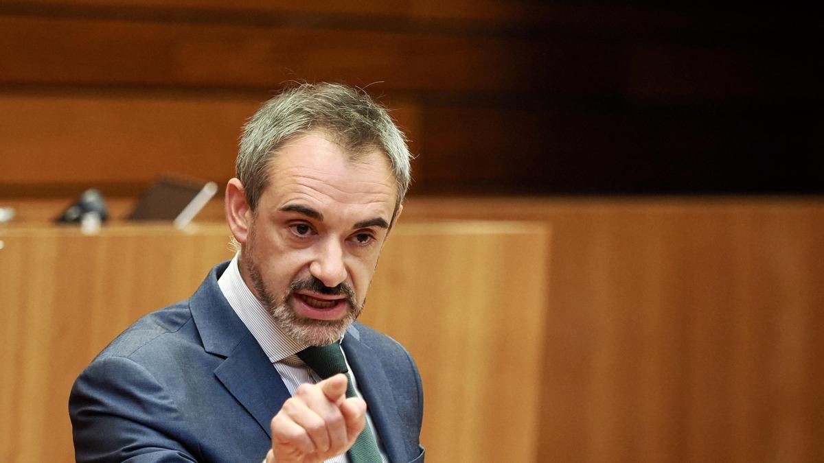 El portavoz de Vox en Castilla y León llama “psicópata” a Sánchez  y se niega a retirar el calificativo